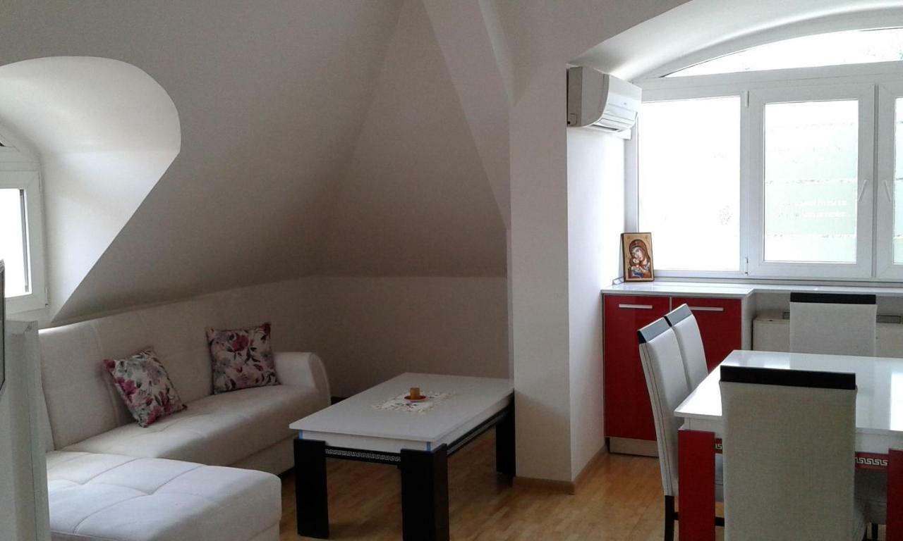 Apartment Sagittarius Kyustendil Extérieur photo